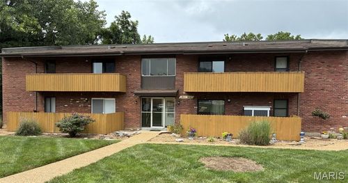 c-1190 Calley Dr, Saint Louis, MO, 63125-3509 | Card Image