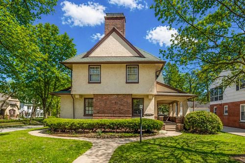 836 N 67th Street, Wauwatosa, WI, 53213 | Card Image