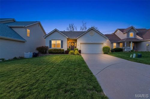 907 Daffodil Trl, O Fallon, MO, 63368-7454 | Card Image