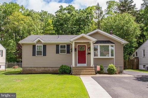 2306 Dixon Ave, CROYDON, PA, 19021-5123 | Card Image