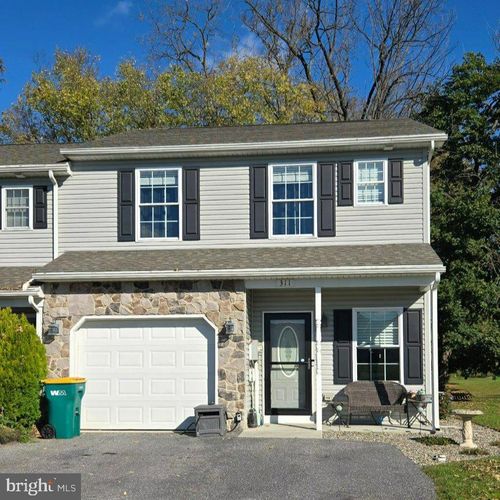 311 Pelham Ct, CARLISLE, PA, 17013-3100 | Card Image