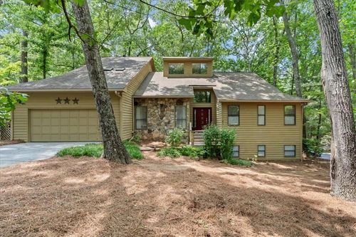 4262 Loch Highland Pkwy Ne, Roswell, GA, 30075-2043 | Card Image