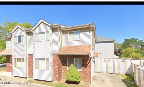 17 Patty Ct, Staten Island, NY, 10312-2458 | Card Image