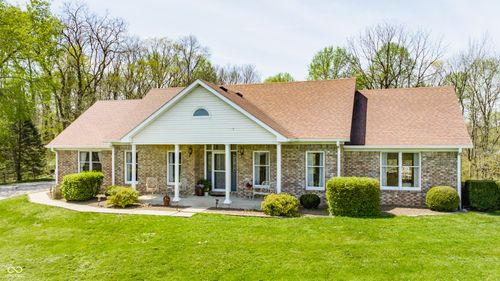 8654 N Baltimore Rd, Monrovia, IN, 46157-9028 | Card Image
