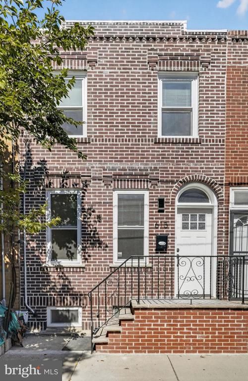 615 Sigel St, PHILADELPHIA, PA, 19148-1723 | Card Image