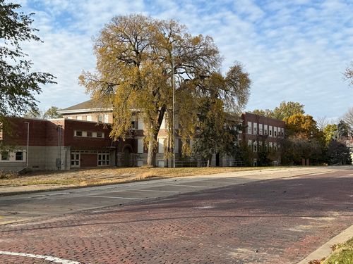 300 S Main St, MOUNT CARROLL, IL, 61053-1217 | Card Image