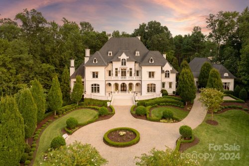 423 Oakmont Ln, Waxhaw, NC, 28173-6771 | Card Image