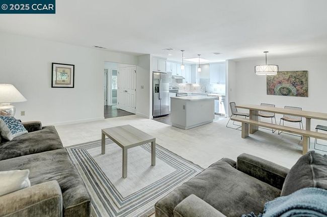 APT-1 - 1201 Leisure Ln, Condo with 2 bedrooms, 1 bathrooms and 1 parking in Walnut Creek CA | Image 6