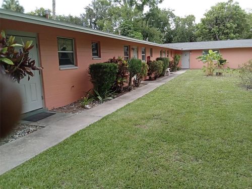 555 Oak St, Daytona Beach, FL, 32114-3132 | Card Image