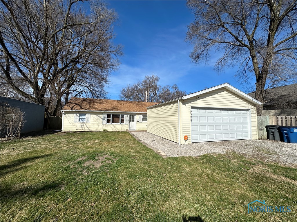 Claxton St, Toledo, OH 43615
