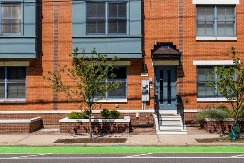 1-306 Grand St, Jersey City, NJ, 07302-4320 | Card Image