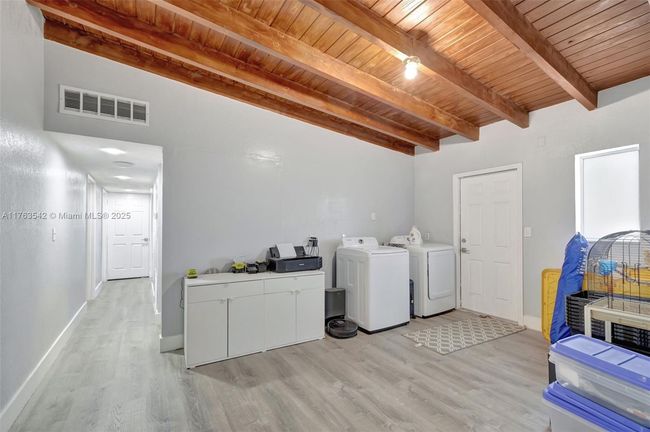 3138 Sw 14 Th St, House other with 3 bedrooms, 2 bathrooms and null parking in Fort Lauderdale FL | Image 15