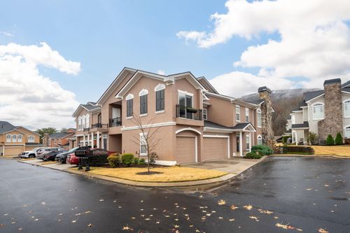 606 Renaissance Ct, Chattanooga, TN, 37419-2196 | Card Image
