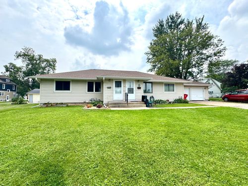 502 1st St W, Stewartville, MN, 55976-1154 | Card Image