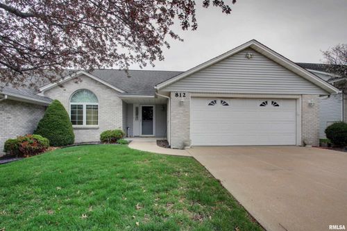812 N 49th St, Quincy, IL, 62305-7920 | Card Image