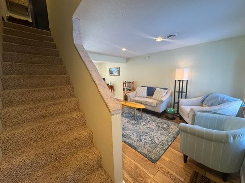 apt-67-92 Bourn Brk, Manchestr Ctr, VT, 05255-9187 | Card Image