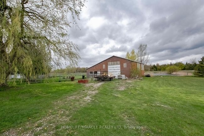18330 Mountainview Rd, House other with 3 bedrooms, 1 bathrooms and 18 parking in Caledon East ON | Image 37