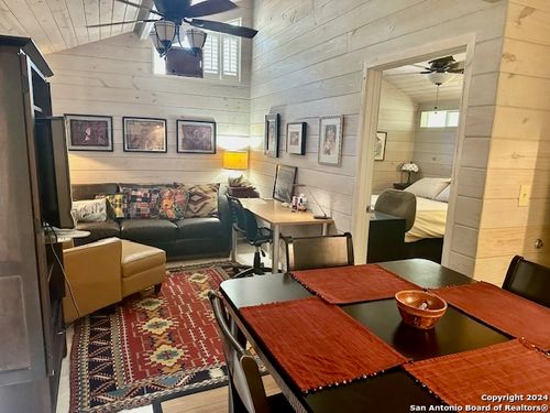 casitaguest-house-535 E Craig Pl, San Antonio, TX, 78212 | Card Image