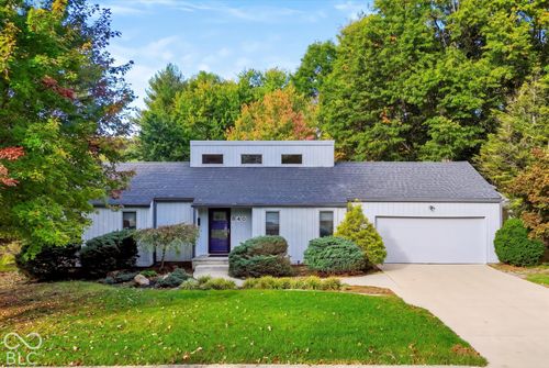 840 Countryside Ln, Columbus, IN, 47201-8906 | Card Image