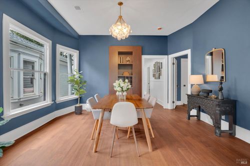 431 Brown Street, Napa, CA, 94559 | Card Image