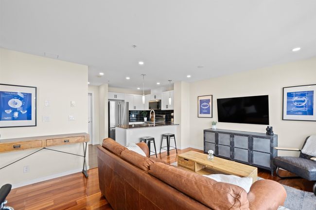 603 - 306 Sixth St, Condo with 1 bedrooms, 1 bathrooms and 1 parking in New Westminster BC | Image 9