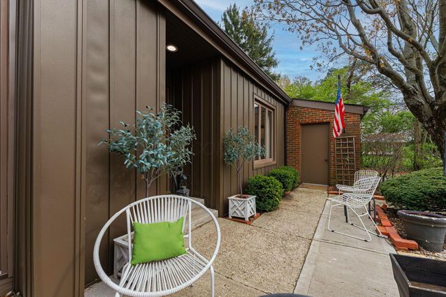 91 Glen Dr, Condo with 2 bedrooms, 2 bathrooms and null parking in Worthington OH | Image 38