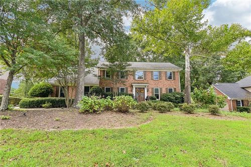 3804 Club Forest Dr, Peachtree Corners, GA, 30092-2368 | Card Image