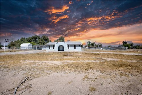 2053 E Regents Rd, Mohave Valley, AZ, 86440-9452 | Card Image