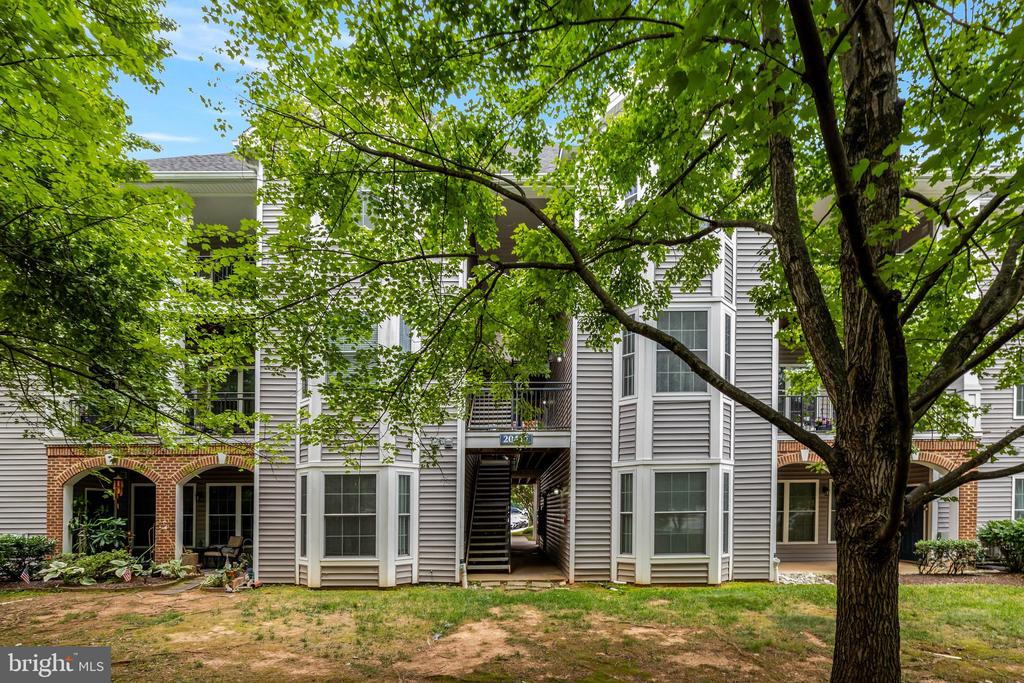 Residential in STERLING 4