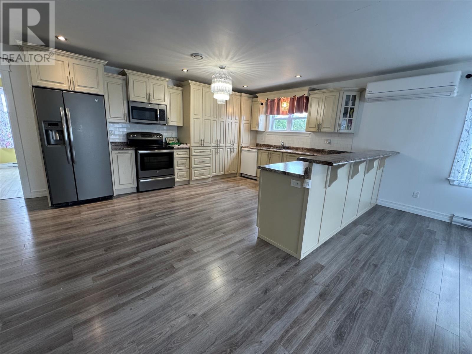 Residential in Clarke’s Beach 5