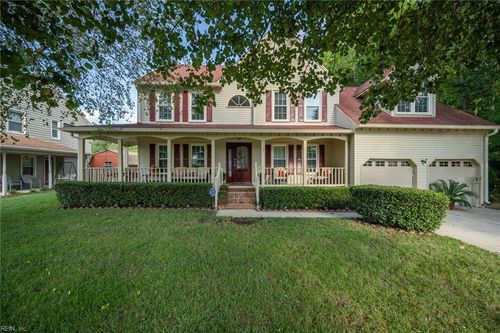 1729 Chestwood Dr, Virginia Beach, VA, 23453-7015 | Card Image