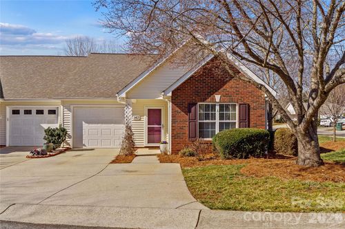 143 Ashwood Ln, Mooresville, NC, 28117-6888 | Card Image