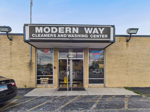 14642 Pulaski Rd, Midlothian, IL, 60445-2804 | Card Image
