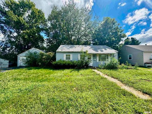 681 S Farnham St, Galesburg, IL, 61401-6315 | Card Image