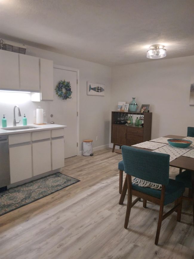 APT-15 - 12 Strawberry Bank Rd, Condo with 1 bedrooms, 1 bathrooms and null parking in Nashua NH | Image 4