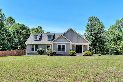 1040 Old Station Loop, Hardy, VA, 24101-3650 | Card Image