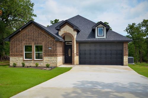 502 Palmetto Ct, Runaway Bay, TX, 76426-4525 | Card Image