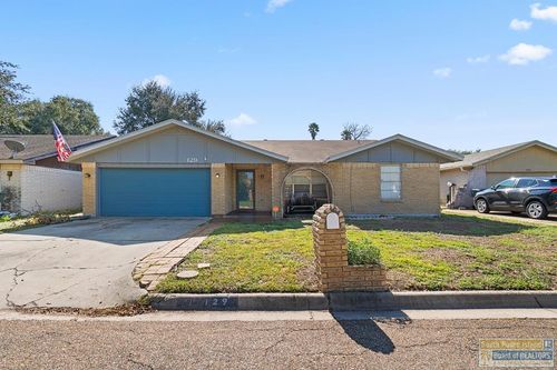 129 W Spencer Ct, Harlingen, TX, 78550-3810 | Card Image