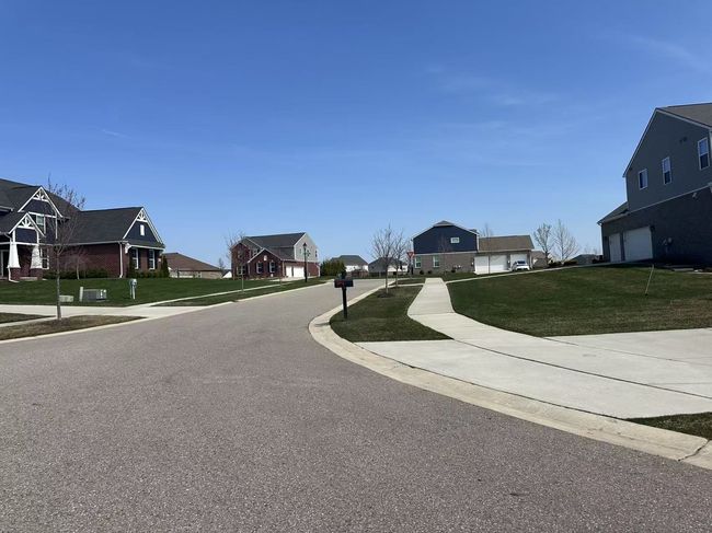 62211 Julep Ct, House other with 4 bedrooms, 3 bathrooms and null parking in South Lyon MI | Image 17