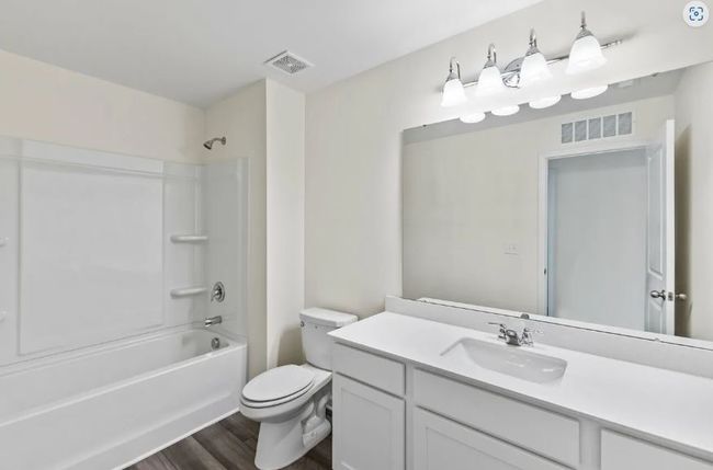 Secondary Bath - Representative Photo | Image 22