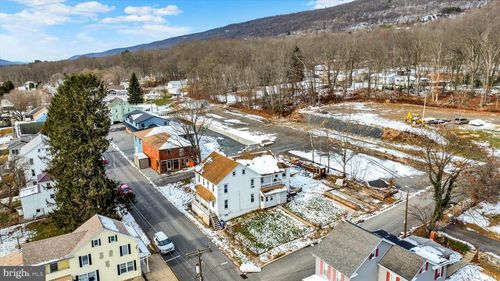 101 E Colliery Ave, TOWER CITY, PA, 17980-1107 | Card Image