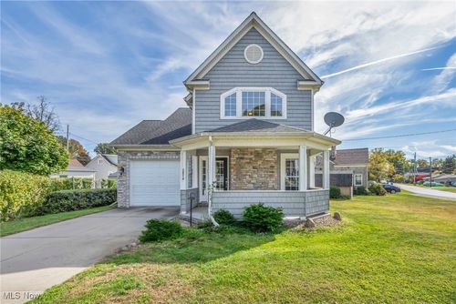 38514 N Beachview Rd, Willoughby, OH, 44094-7026 | Card Image