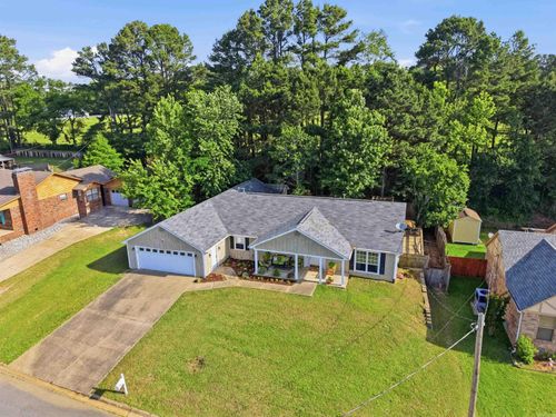 31 Azalea Cir, Benton, AR, 72019-2250 | Card Image