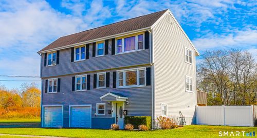 90 Blohm St, West Haven, CT, 06516-5425 | Card Image