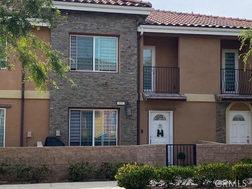 411-16408 Valencia, Fontana, CA, 92335 | Card Image