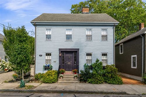 47 2nd St, Newport, RI, 02840-1944 | Card Image
