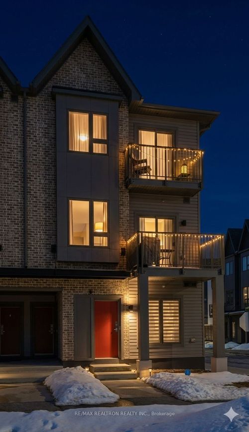 415-2635 William Jackson Dr, Pickering, ON, L1X0L4 | Card Image