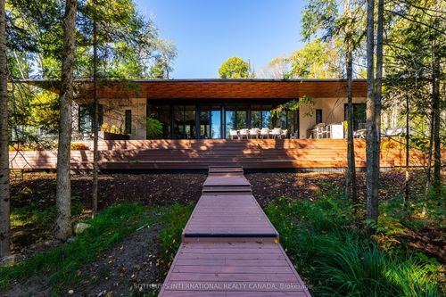 1445 Pickerel & Jack Lake Rd, Burks Falls, ON, P0A1C0 | Card Image