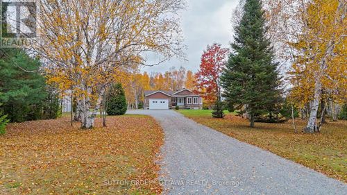 1725 Highway 575, West Nipissing (Field), ON, P0H1M0 | Card Image