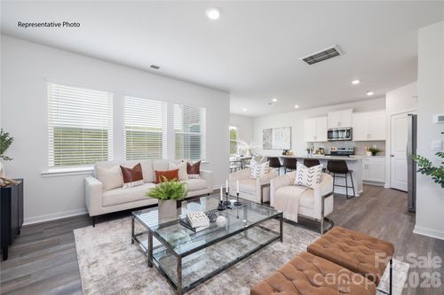 1043 Two Brothers Ln, York, SC, 29745-8964 | Card Image